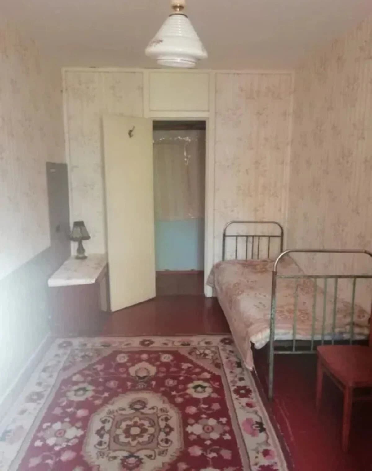 2-кімнатна квартира, Новозаводський: панельні стіни, колонка - фото 4