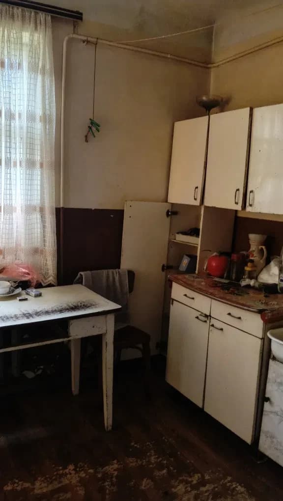 Частина будинку, Чернівці: власний двір, криниця, газ і світло - фото 3