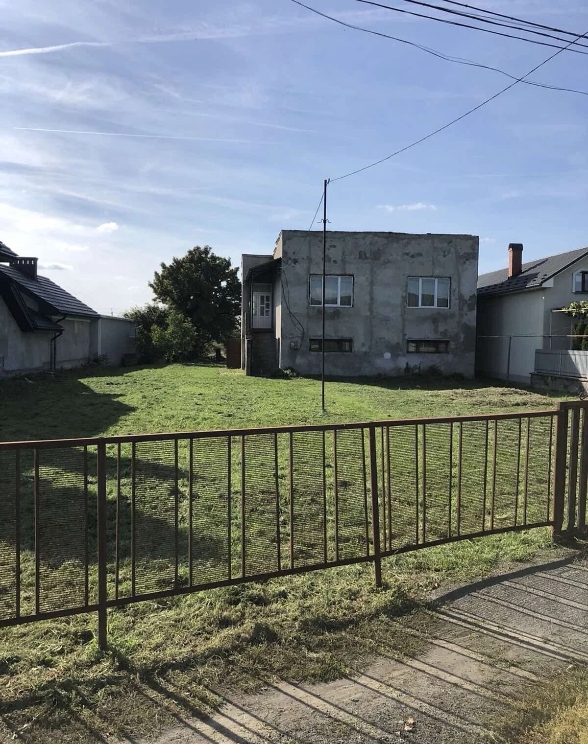 Будинок, Барвінок: 25 соток, цегляні стіни