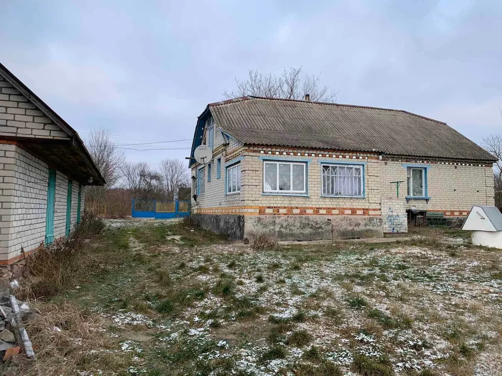 Будинок, Соколів: 65 соток, гараж, єОселя
