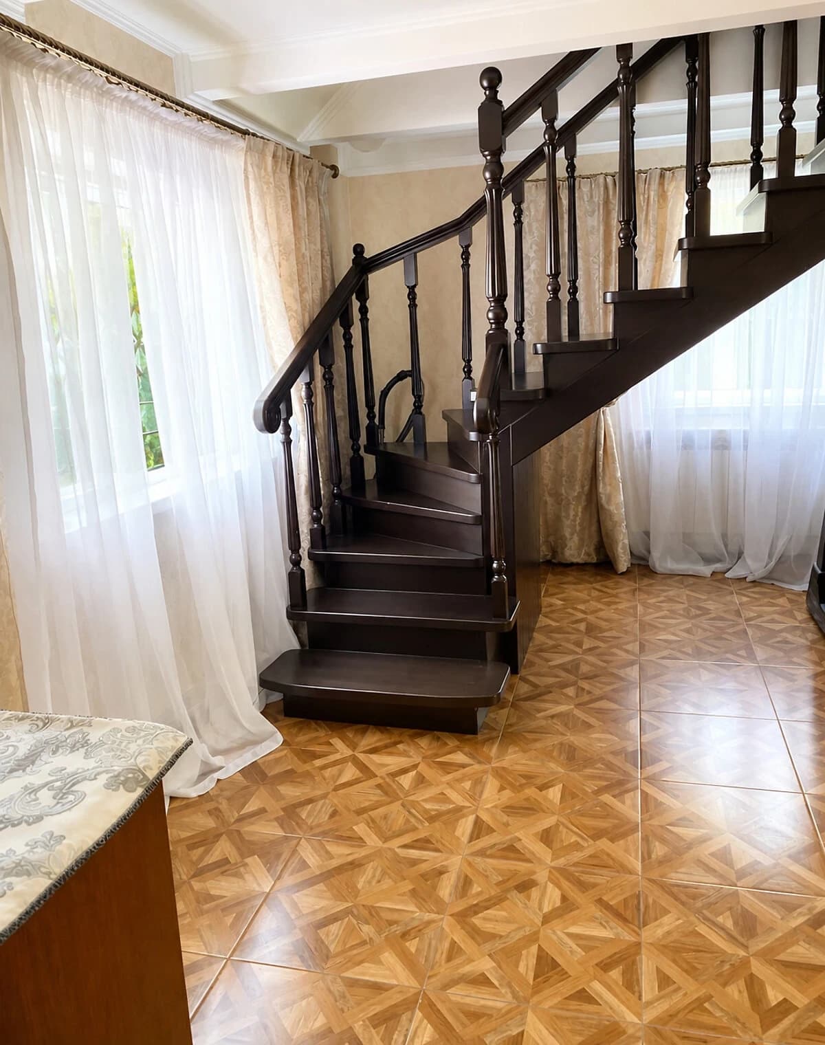 Будинок, Попільня: дизайнерське оформлення, бесідка, веранда - фото 4