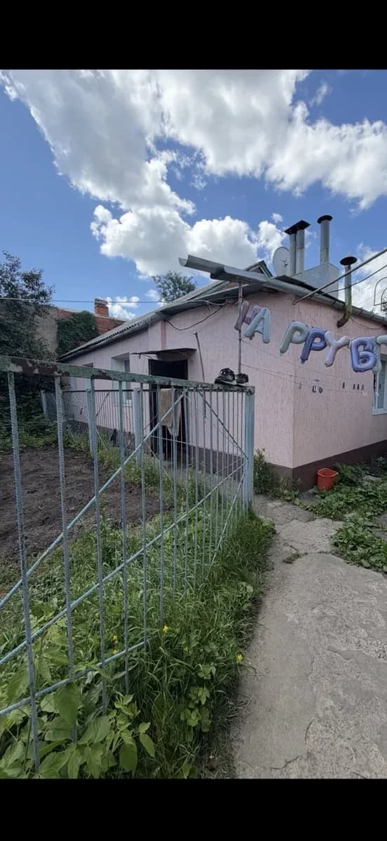 Будинок, ХТЗ: два будинки, два гаражі - фото 4