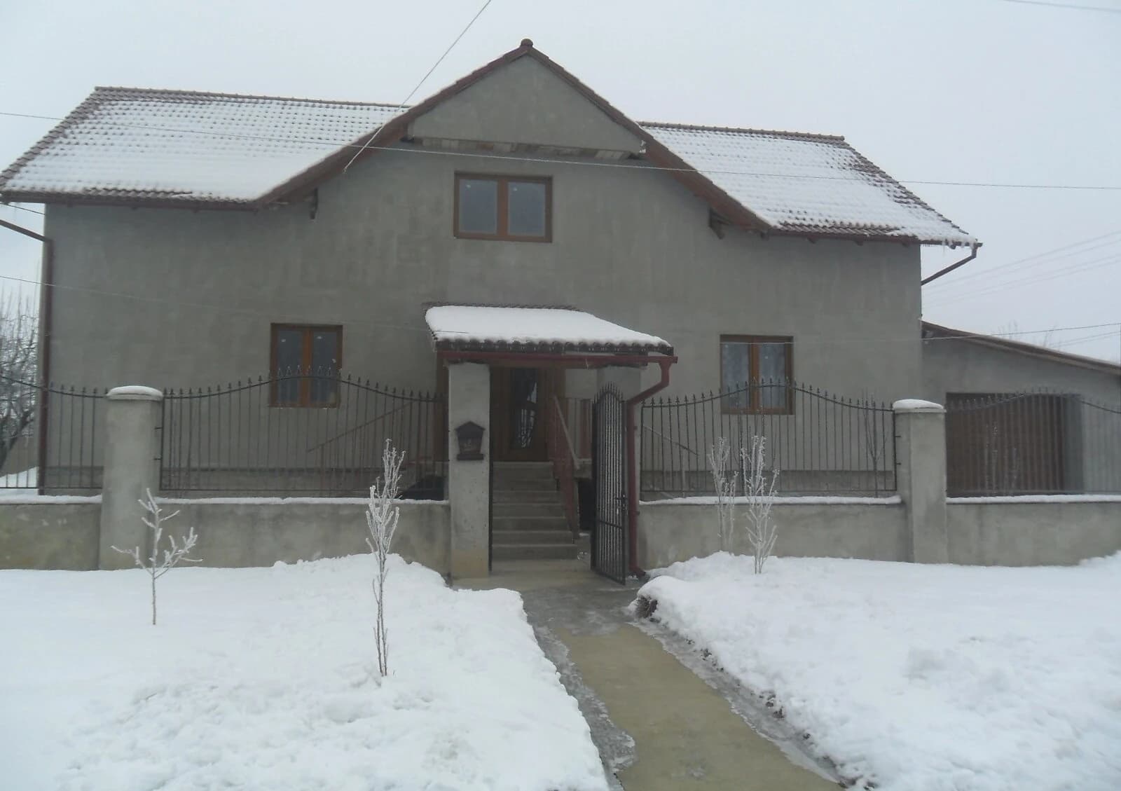 Будинок, Чоп: бесідка, 20 соток, єОселя