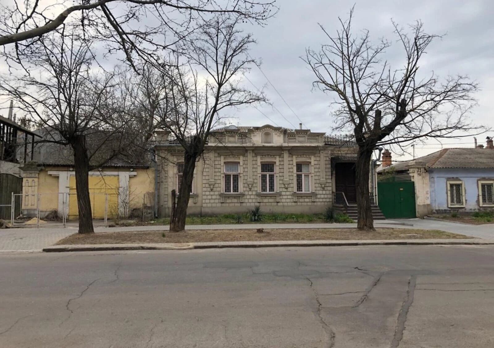 Будинок, Центральний: можлива розстрочка, цегляні стіни, погріб - фото 4