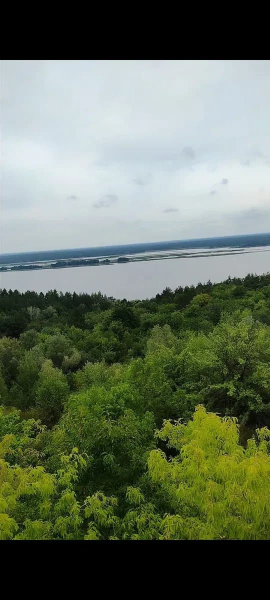 Ділянка 24 соток, Гребені: річка й ліс до 800 м, асфальтована дорога