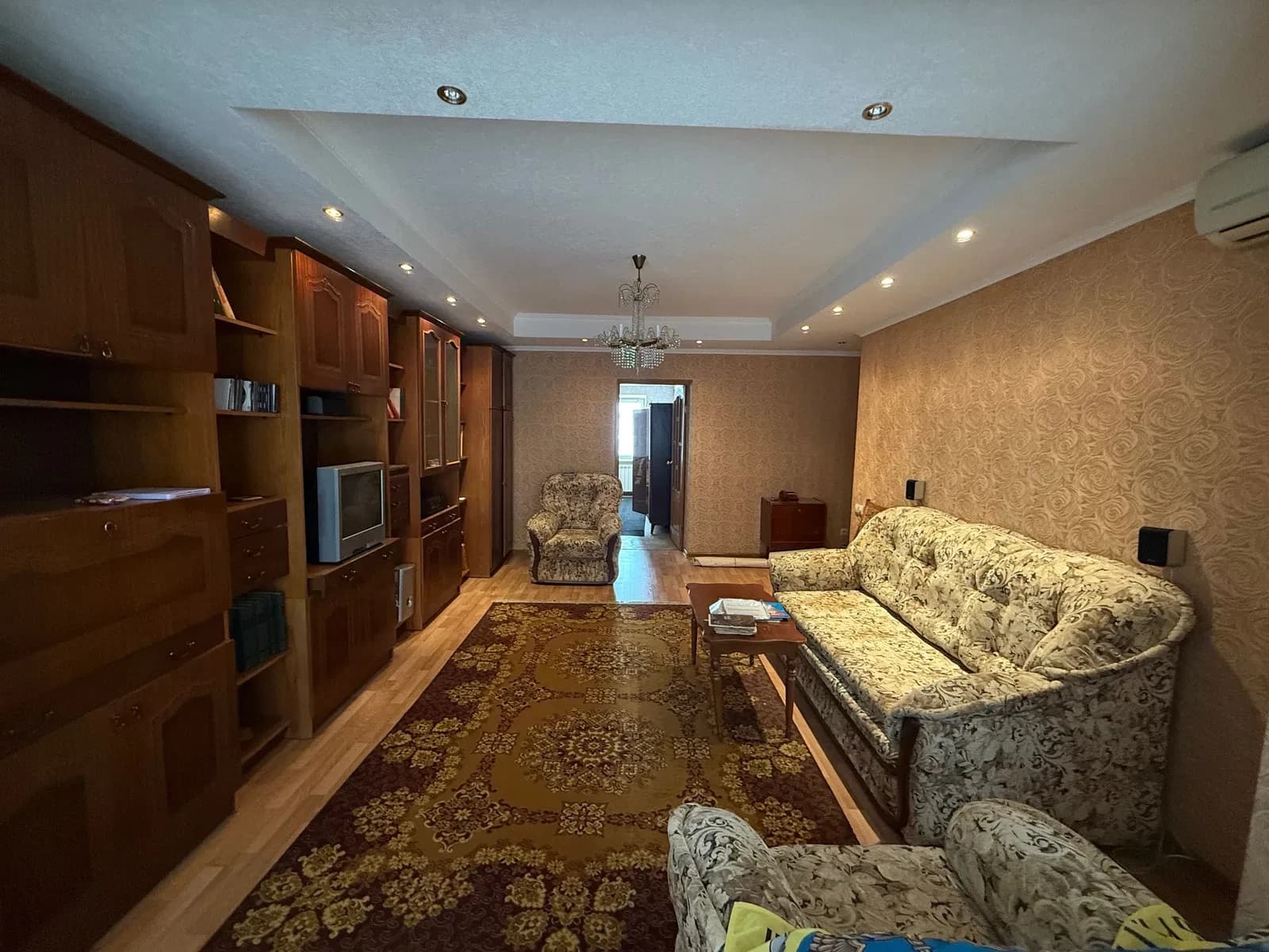 3-кімнатна квартира, Печерський: дві окремі спальні, два санвузли - фото 2