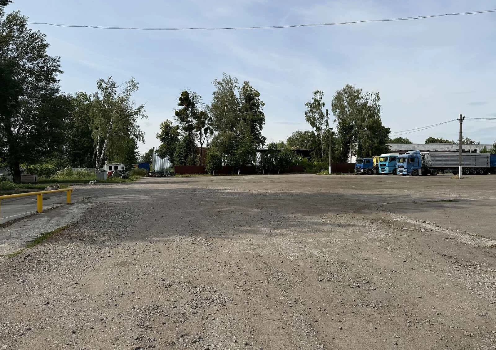 Приміщення, Вороновиця: ангар, офісні приміщення, ділянка 2,5 га