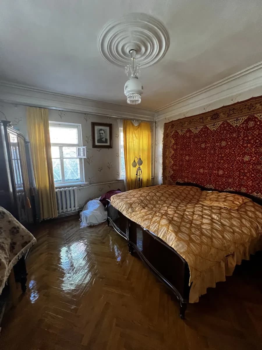 Будинок, Солом'янський: авторський проєкт, гараж, 5 соток