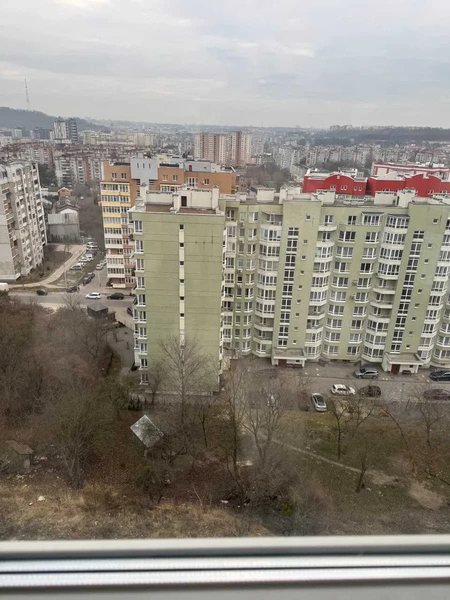 3-кімнатна квартира у ЖК Голоські Кручі: панорамні вікна, підземний паркінг - фото 3