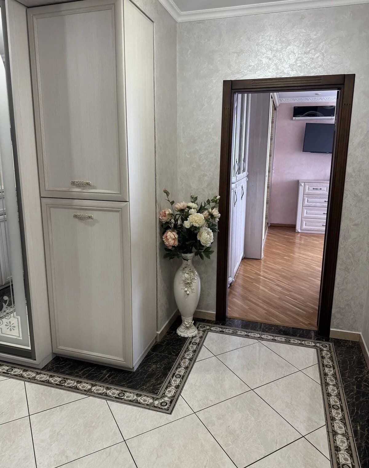 2-кімнатна квартира, Центр: кухня-студія, дизайнерський ремонт - фото 5