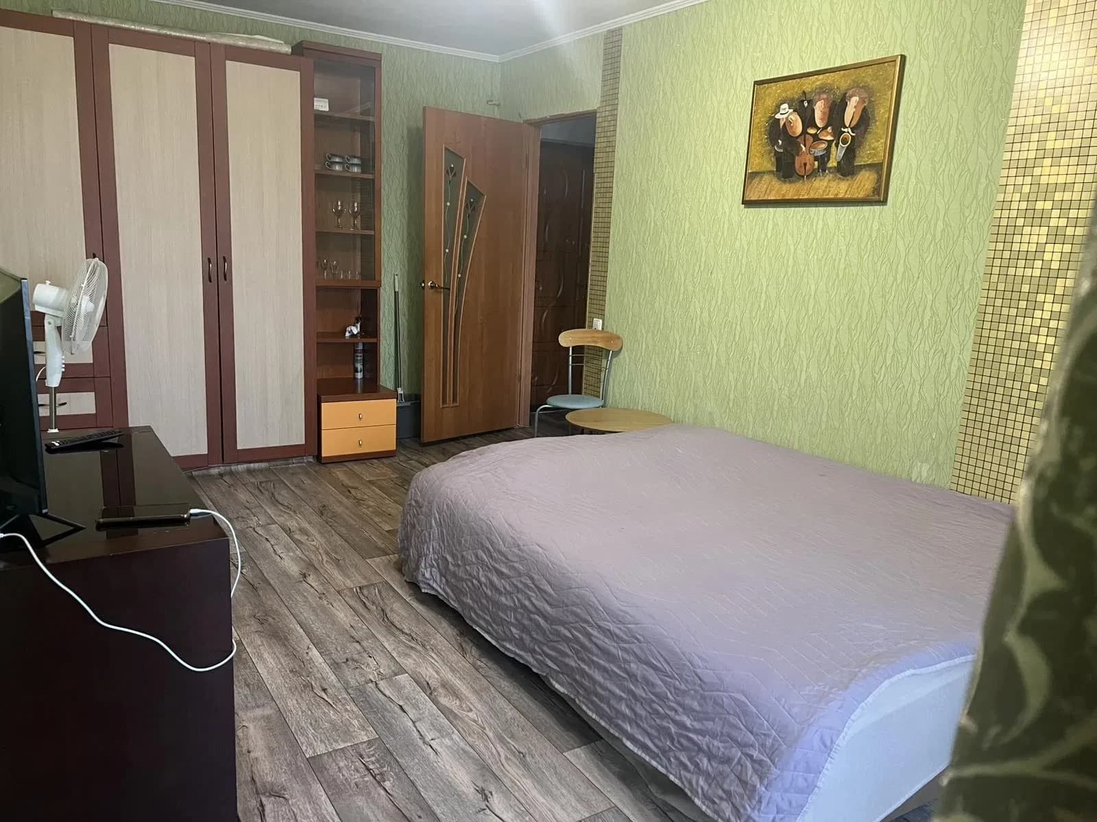 1-кімнатна квартира, Лесі Українки: косметика, балкон, газова колонка