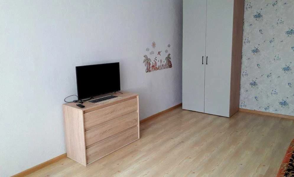 1-кімнатна квартира, Дарницький: метро Позняки 5 хв, газ при блекаутах - фото 3