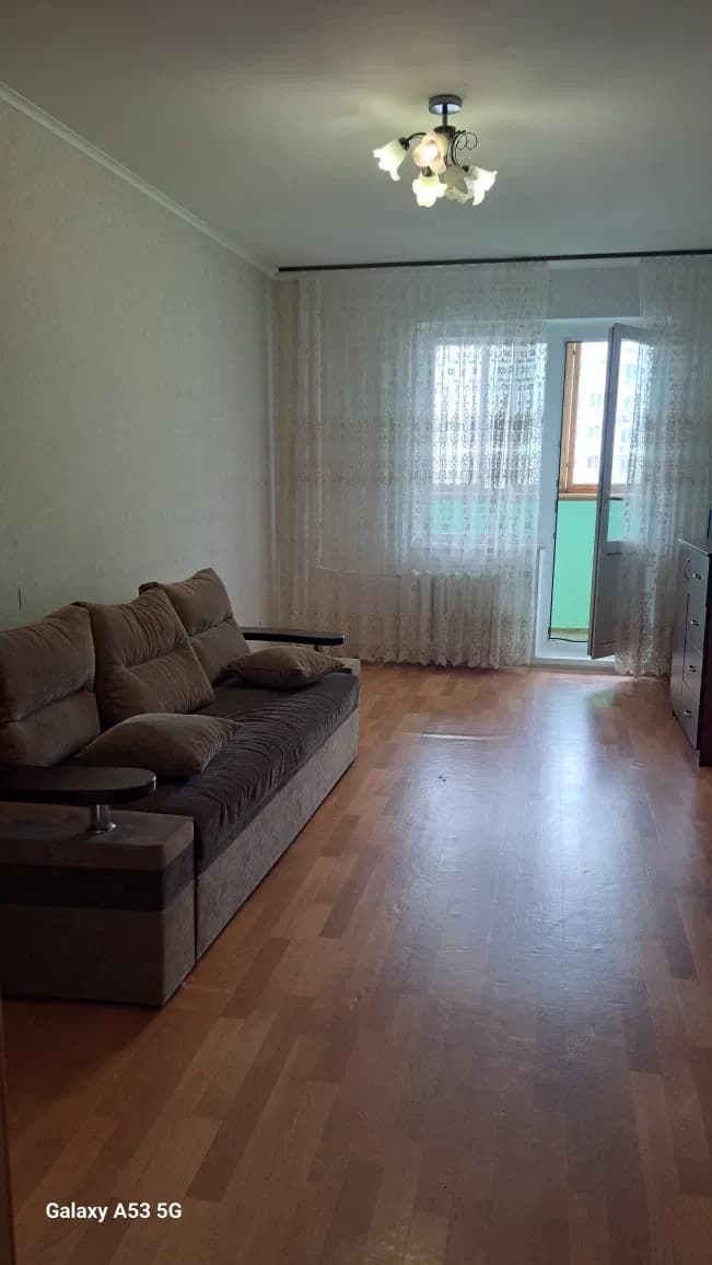 2-кімнатна квартира, Троєщина: два санвузли, два виходи на лоджію - фото 1