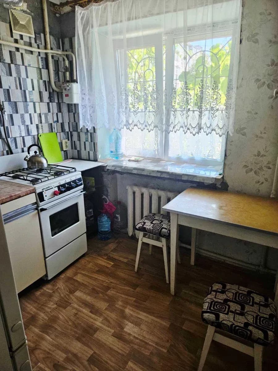 2-кімнатна квартира, Олександрівський: для сім’ї, тепло й вода без світла - фото 4