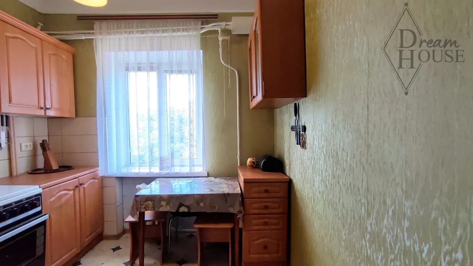 2-кімнатна квартира, Нововолинськ: житловий стан, центр - фото 3