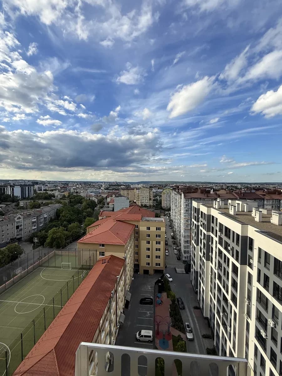 1-кімнатна квартира у ЖК Main House: дизайнерський ремонт, панорамний вид