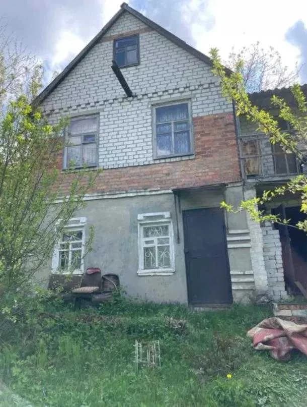 Дача, Високий: 2 поверхи та мансарда, 9 соток