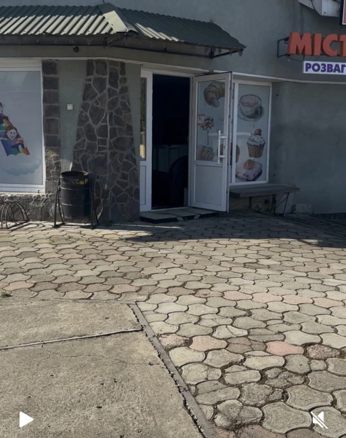 Комерційне приміщення, Ланчин: окрема будівля, вода без світла - фото 3