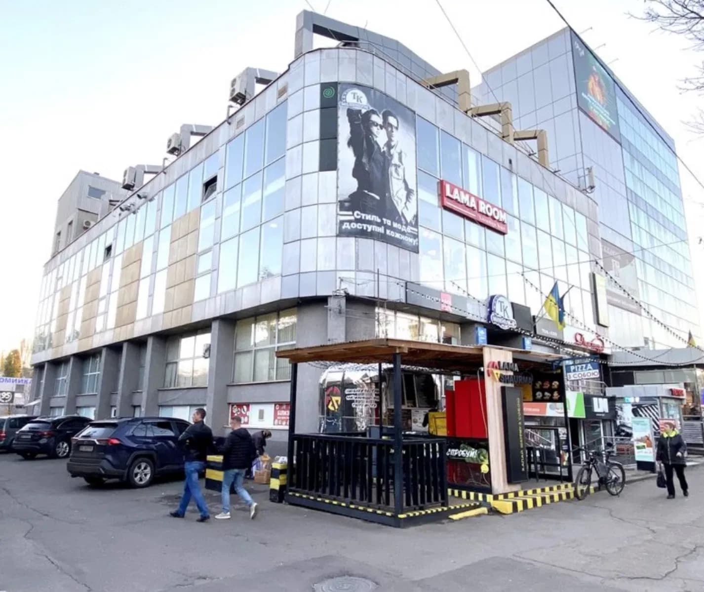 Приміщення на 95 кварталі: світло постійно, під магазини - фото 2