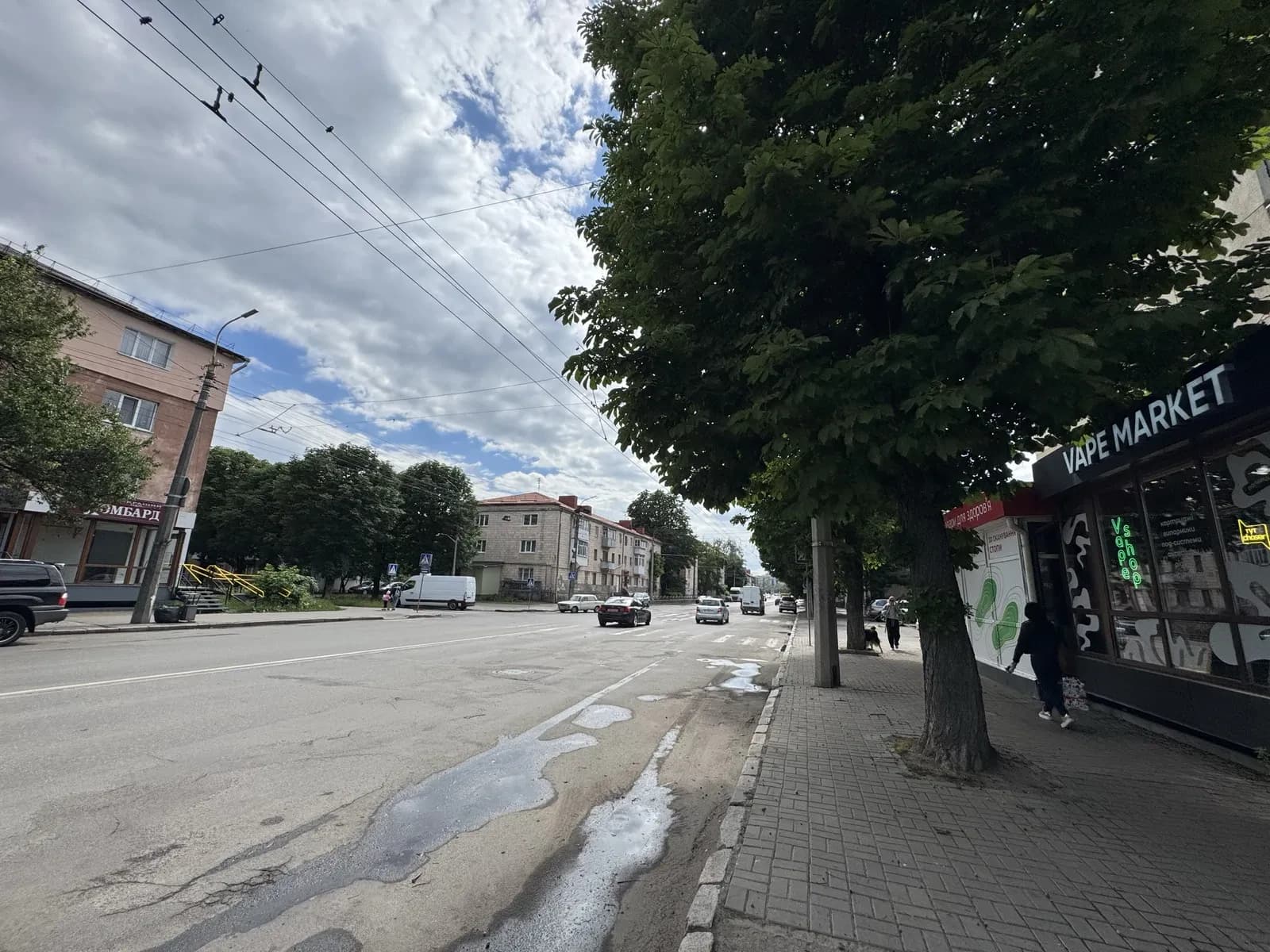 Магазин, Луцьк: панорамні вітрини, фасадне приміщення, ремонт - фото 3