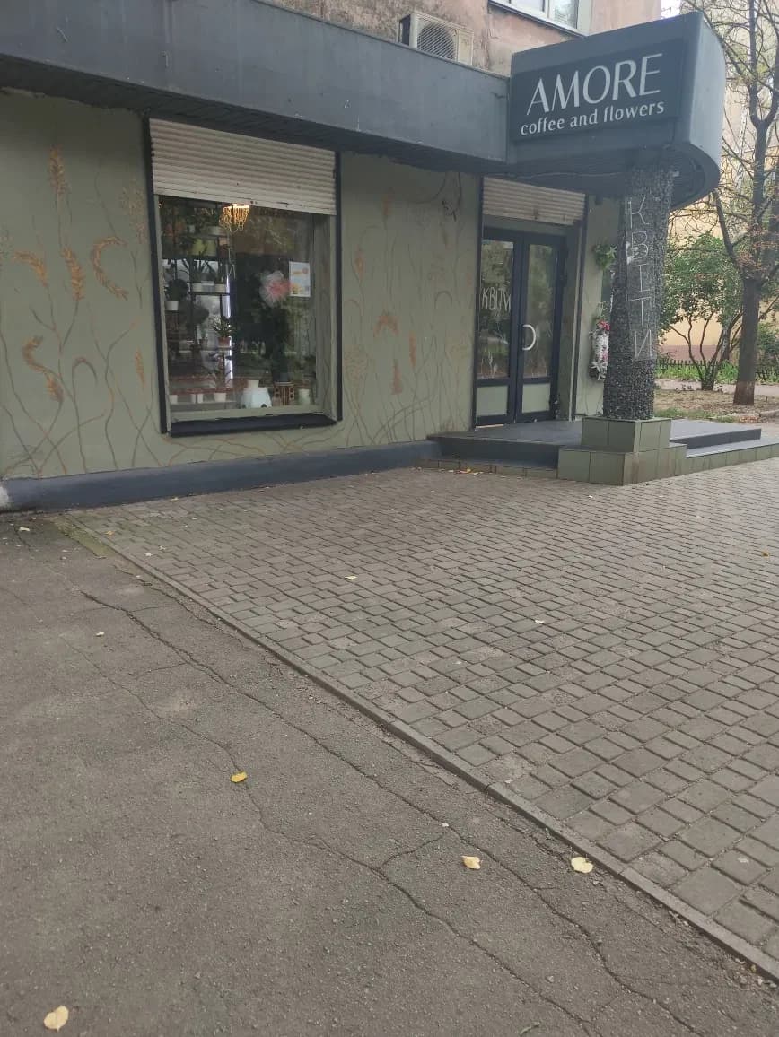 Магазин, Покровський: фасадне, кондиціонер, парковка на 3 автомобілі - фото 2