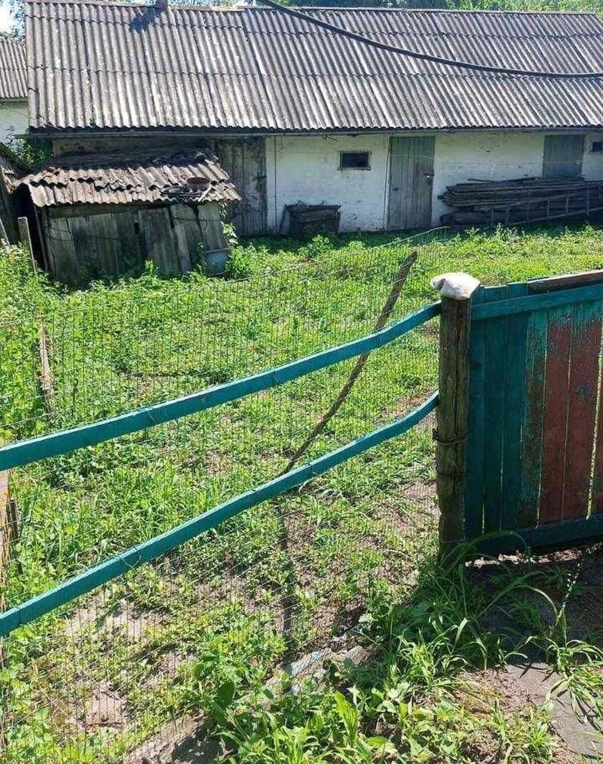 Будинок, Тиниця: опалення, цегляні стіни - фото 2