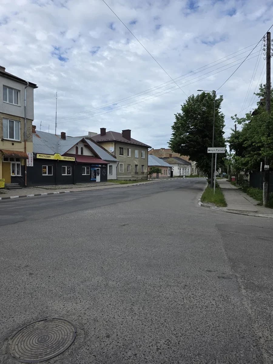 Приміщення, Стрий: фасадне, паркувальне місце, сигналізація - фото 2