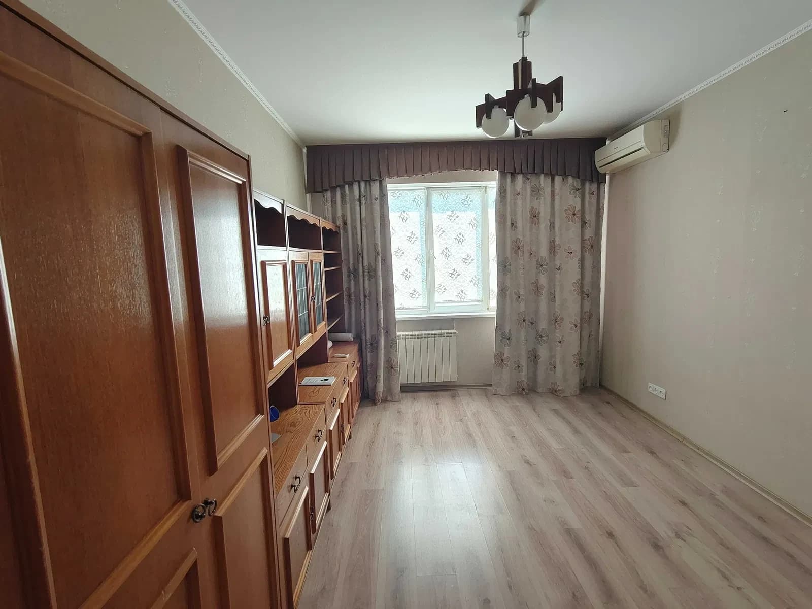 3-кімнатна квартира, Оболонський: метро Героїв Дніпра 5 хв, двостороння - фото 3