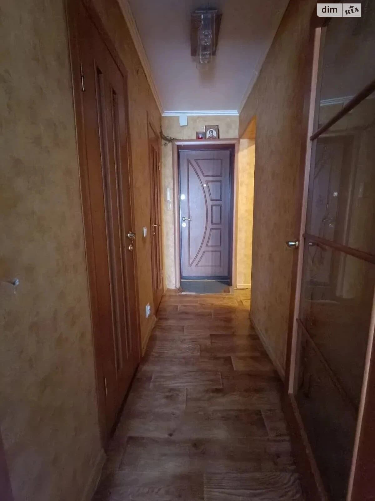 2-кімнатна квартира, Старокостянтинів: косметичний ремонт