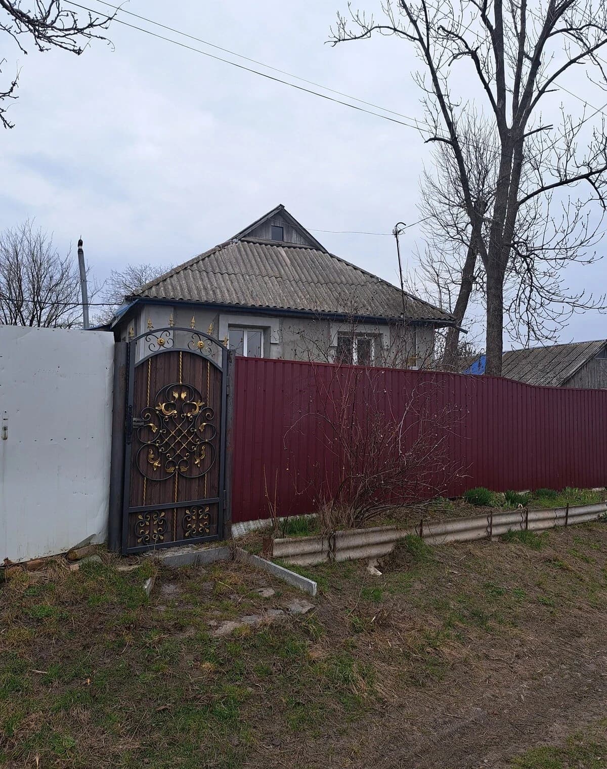 Будинок, Ставище: опалення, свердловина