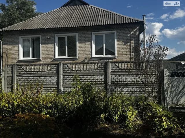 Будинок, Олександрія: 7 кімнат, цегляні стіни, газове опалення