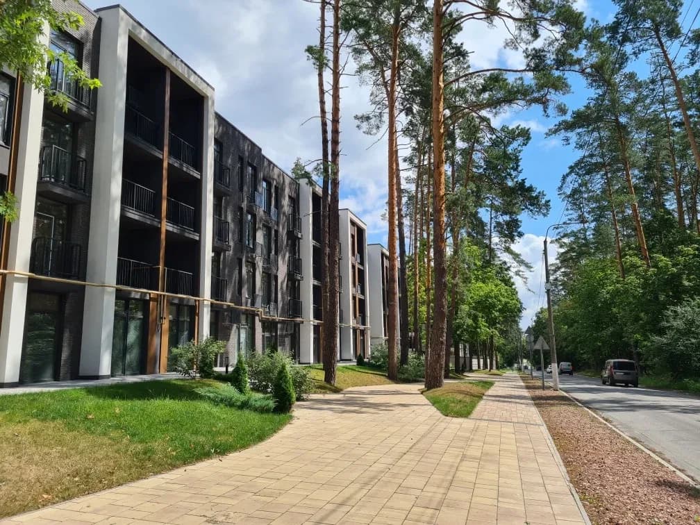 Приміщення у ЖК Форест Парк Forest Park: фасадне, Оболоньський район