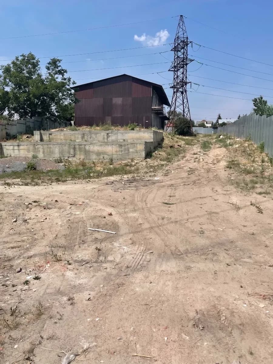 Ділянка 19 соток, Малехів: склад 200 м², 50 кВт електрики - фото 1