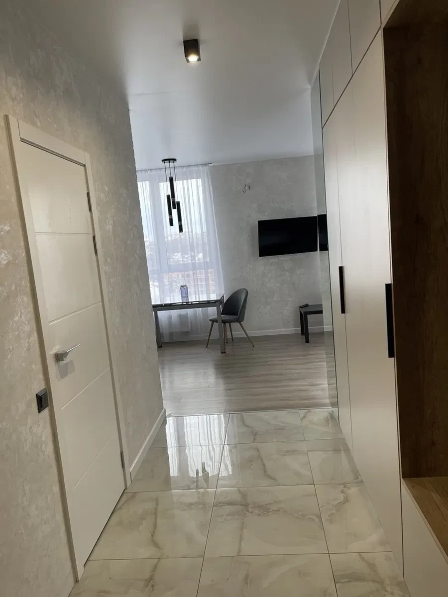 1-кімнатна квартира у ЖК PODIL PLAZA & RESIDENCE: генератор - фото 3