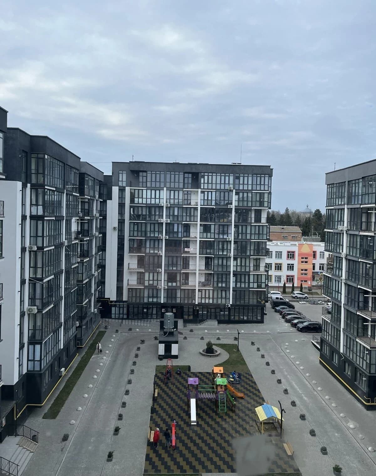 5-кімнатна квартира, Слов'янка: новобудова, панорамні вікна