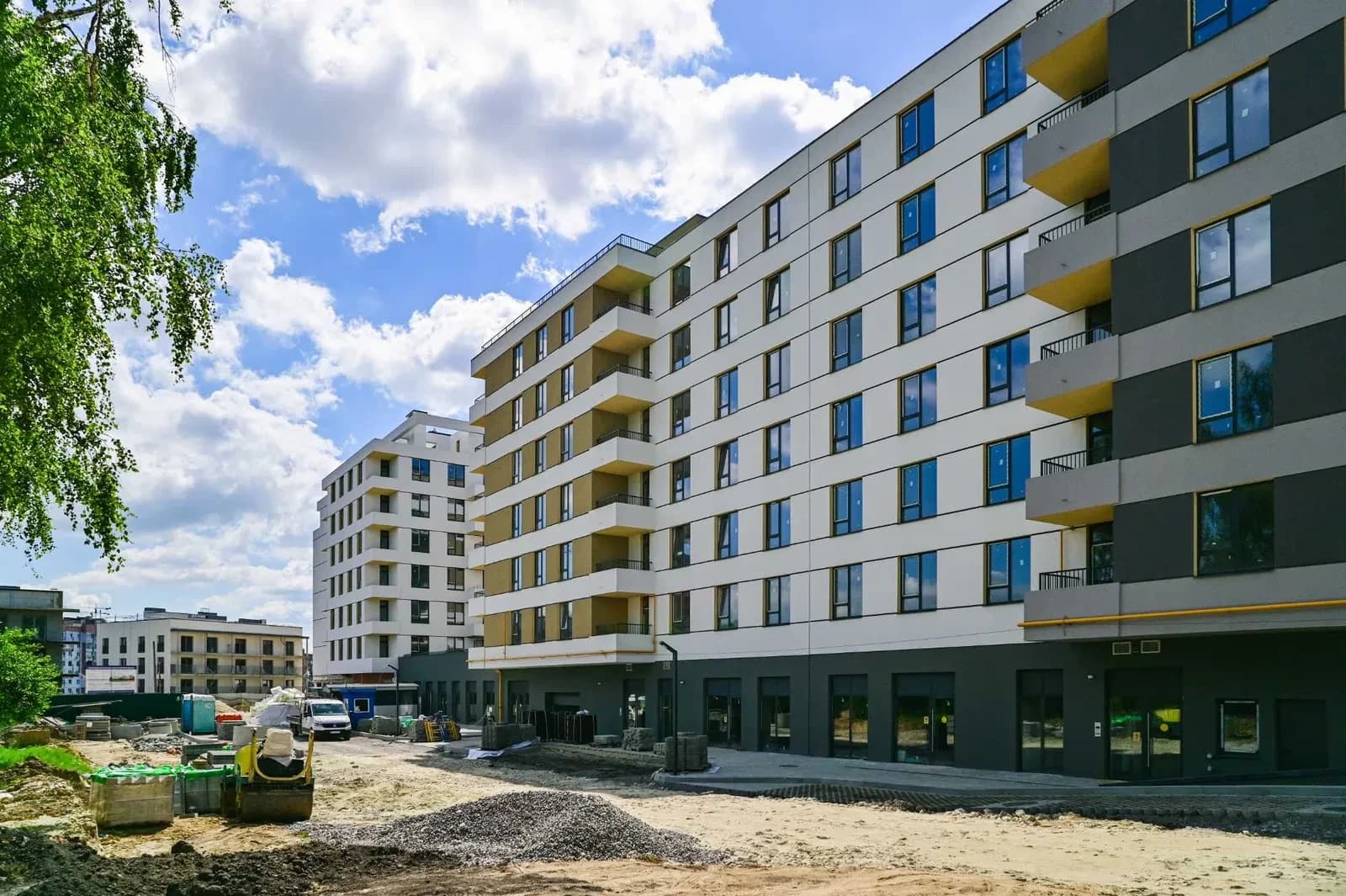Приміщення у ЖК MHouse: фасадне, розтермінування до 2 років - фото 1
