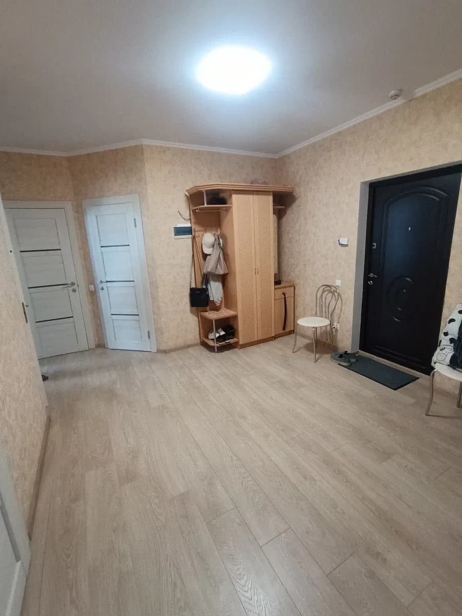 2-кімнатна квартира у ЖК Лісовий квартал: косметичний ремонт, дві гардеробні - фото 4