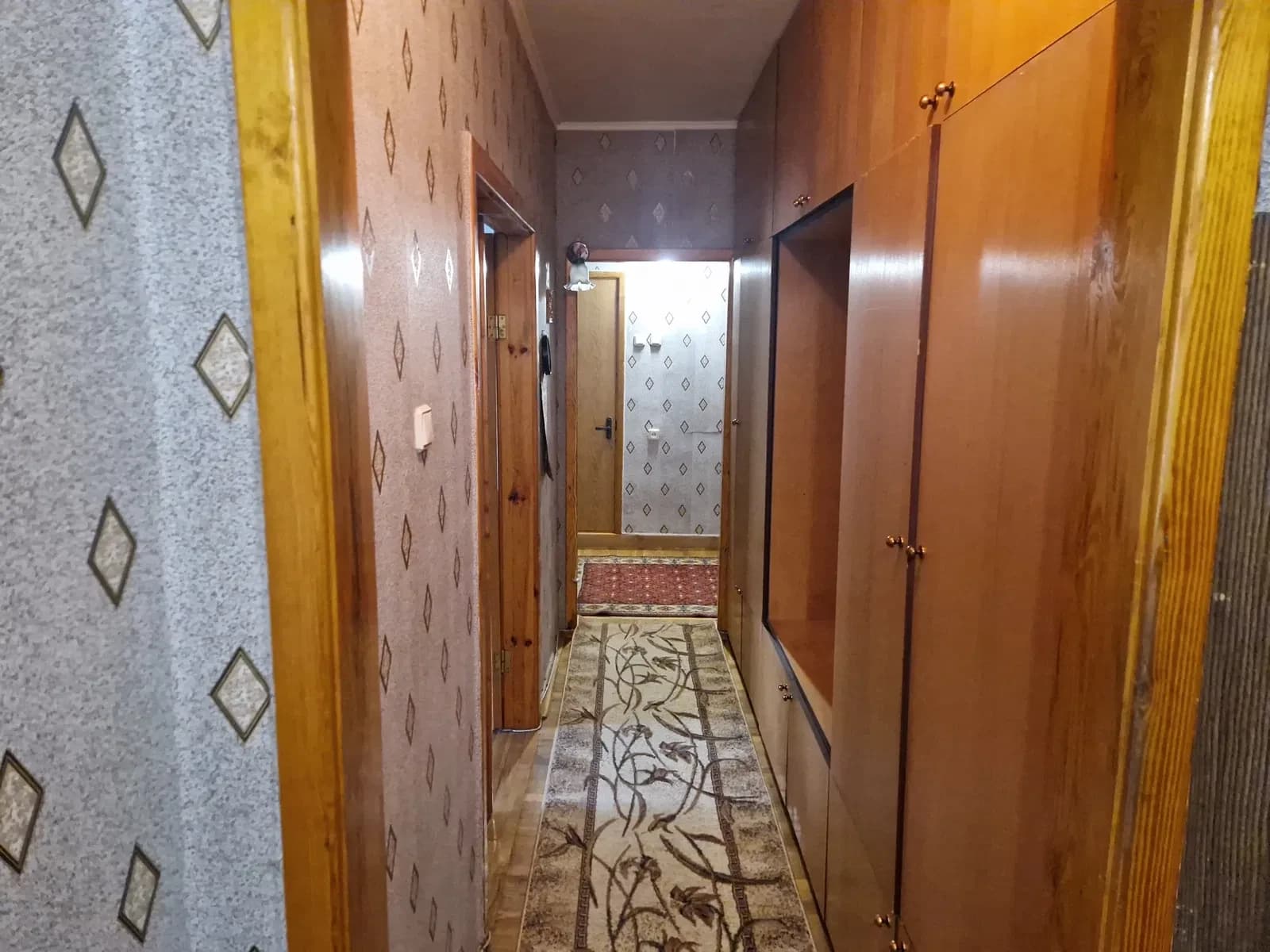 3-кімнатна квартира, Дарницький: метро, опалення та вода без світла - фото 4
