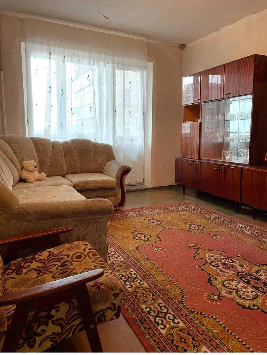 2-кімнатна квартира, Кам’янське: житловий стан, школи №30 і №21