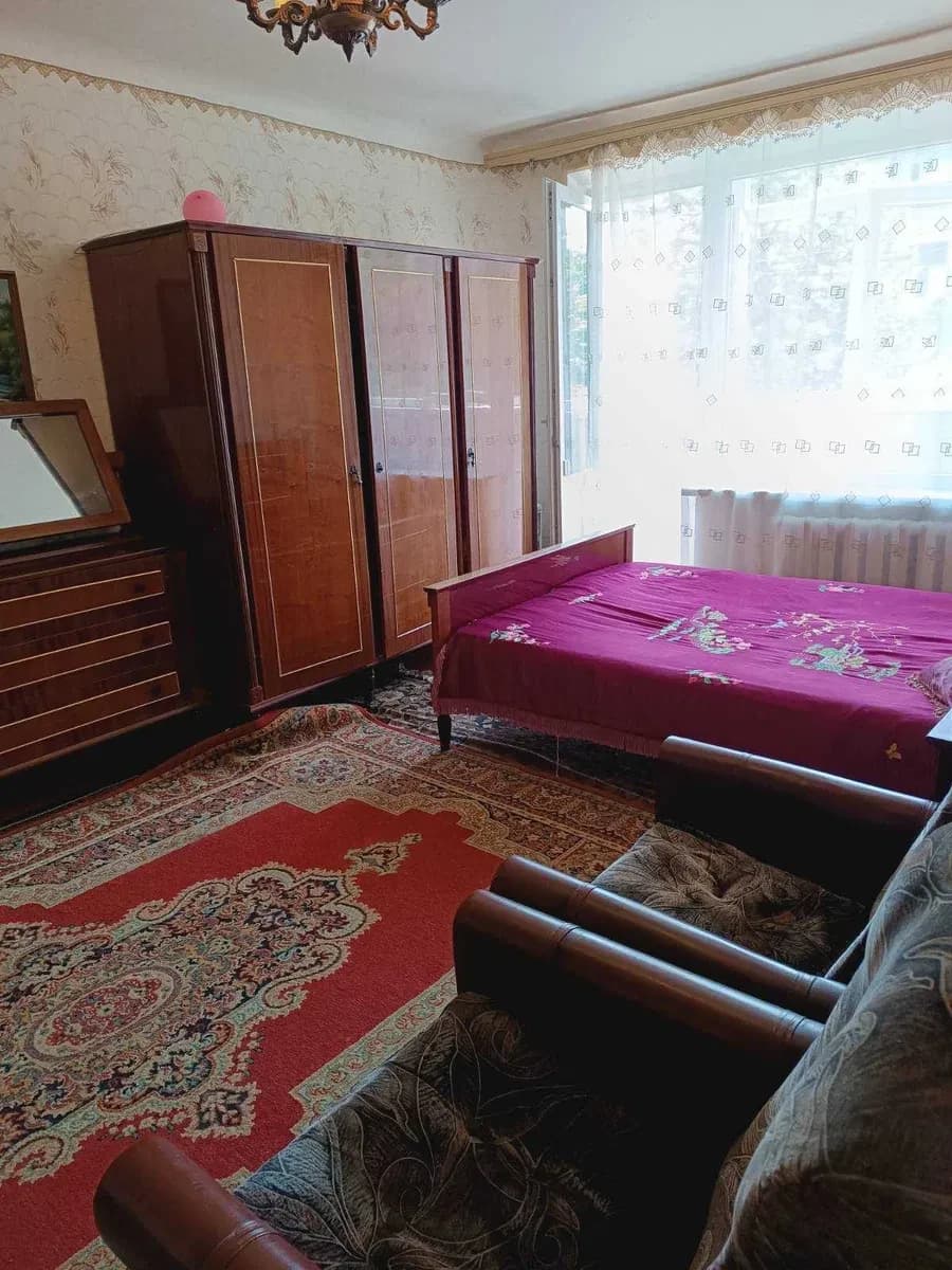 1-кімнатна квартира, Власівка: 2 комори, паркувальне місце - фото 3