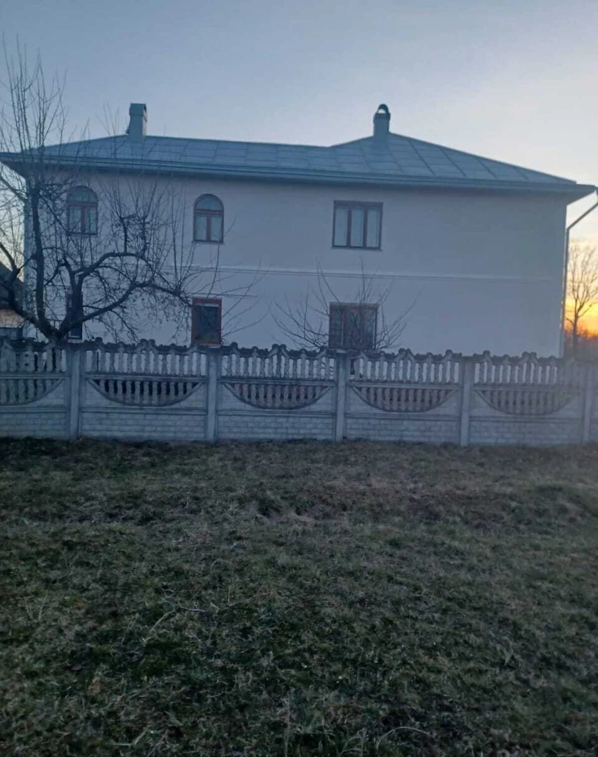 Будинок, Лукавці: 3 спальні, гараж у дворі, високі стелі - фото 1