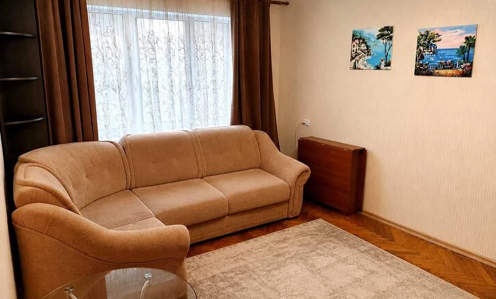 2-кімнатна квартира, Шевченківський: меблі й техніка, 20 хв до метро - фото 3