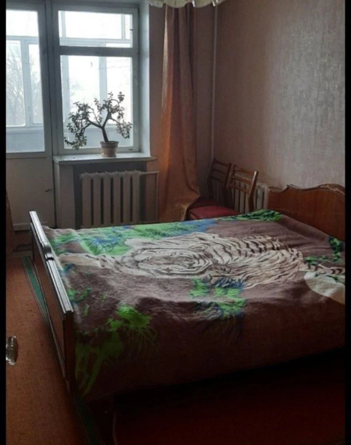 3-кімнатна квартира, Ромни: цегляні стіни, централізоване опалення - фото 3