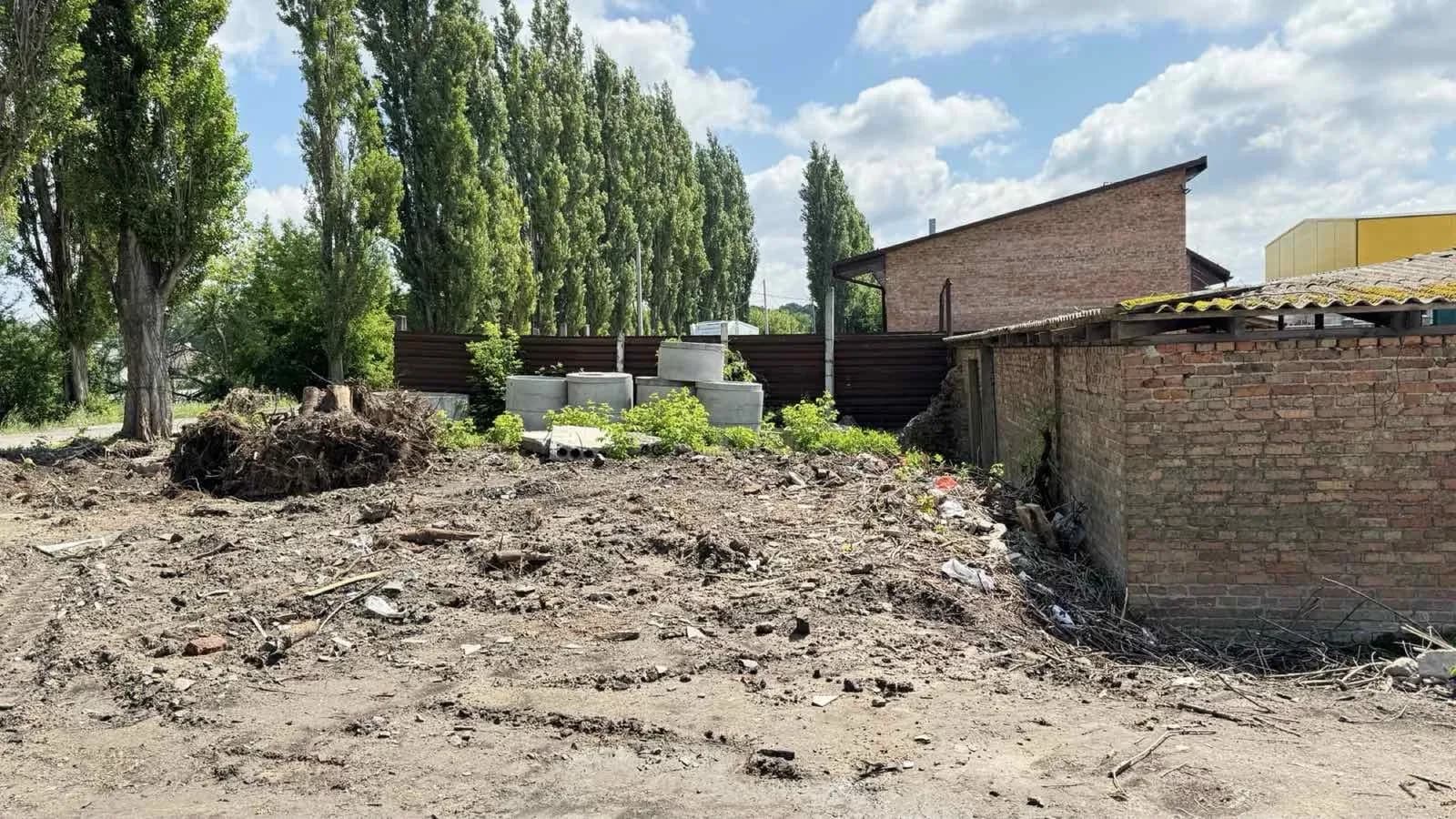 Ділянка 5 соток, Рівне: під комерцію, усі комунікації - фото 3