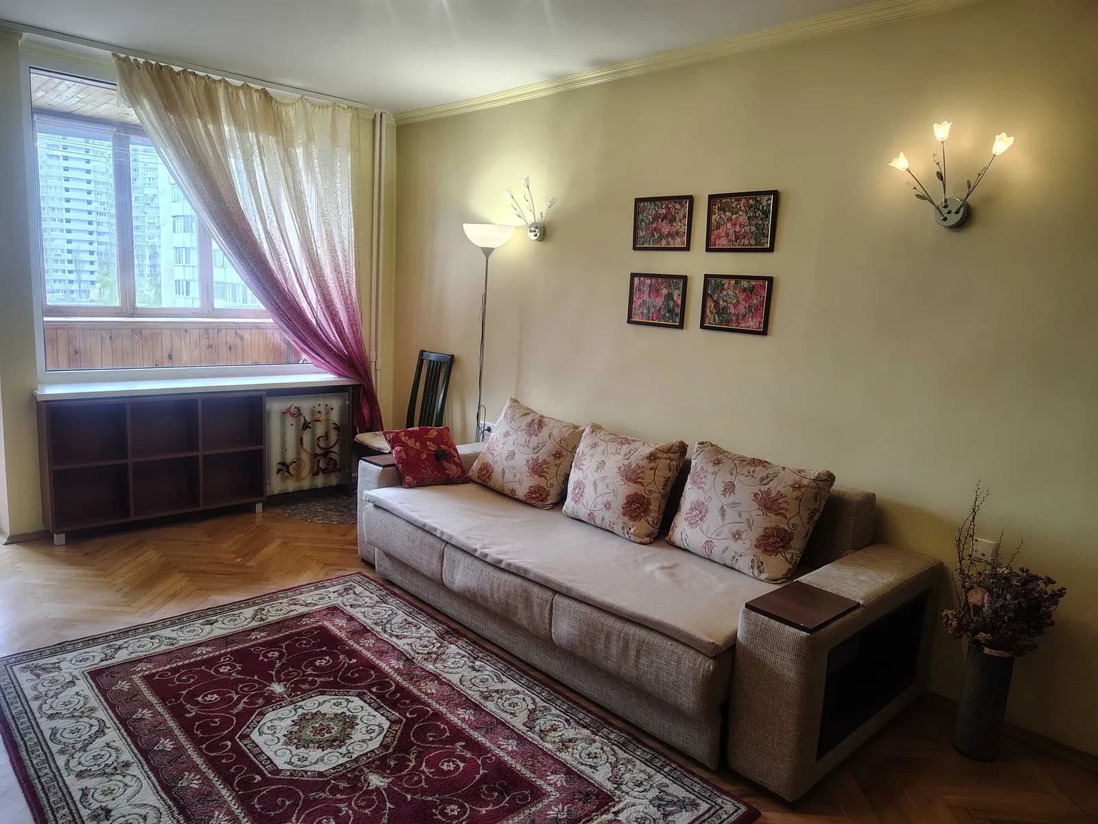 1-кімнатна квартира, Дніпровський: метро Лівобережна, авторський ремонт