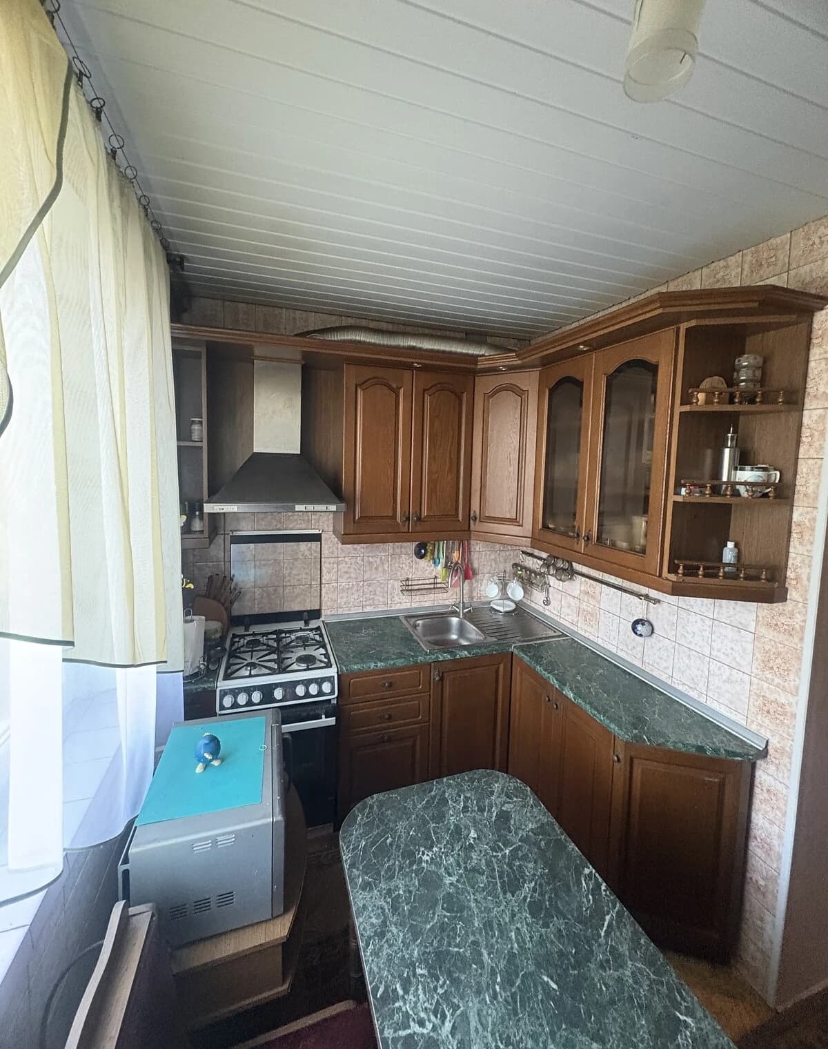 3-кімнатна квартира, Горизонт: газ без світла