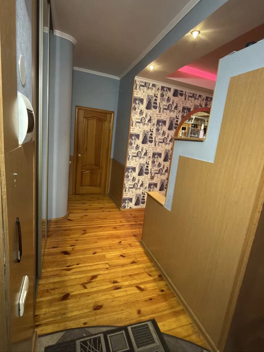 3-кімнатна квартира, Агромат: обмін, заряджання електроавто у дворі - фото 4