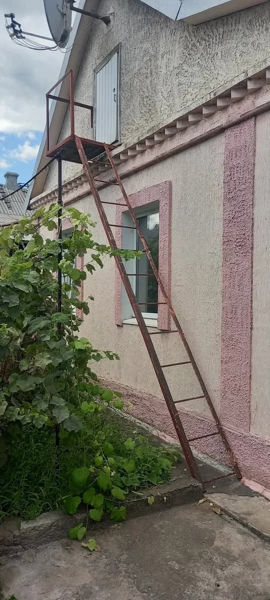 Будинок, Романково: газовий котел працює без світла, 8 соток