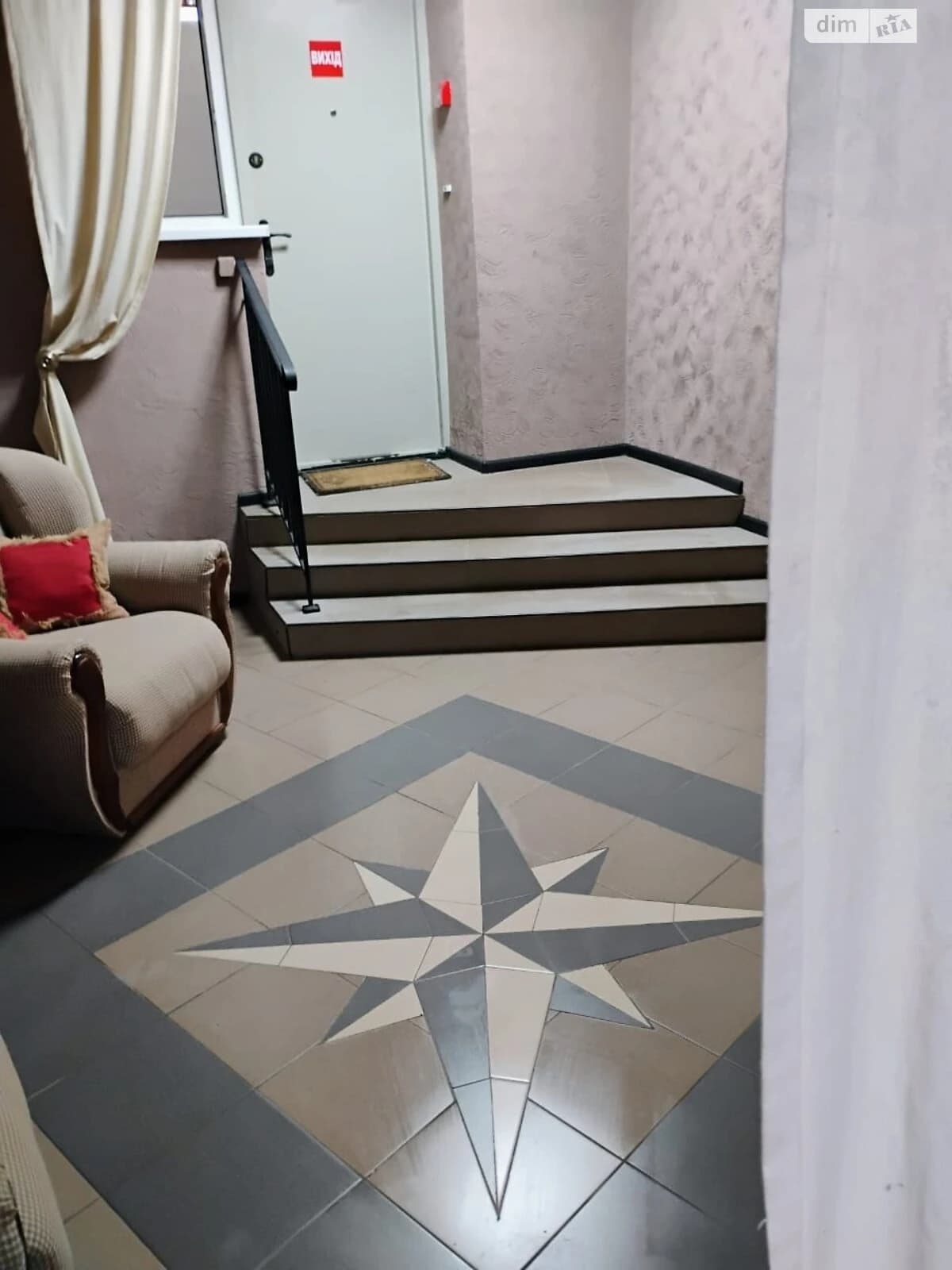 Комерційне приміщення, Загребелля: укриття в будинку - фото 3