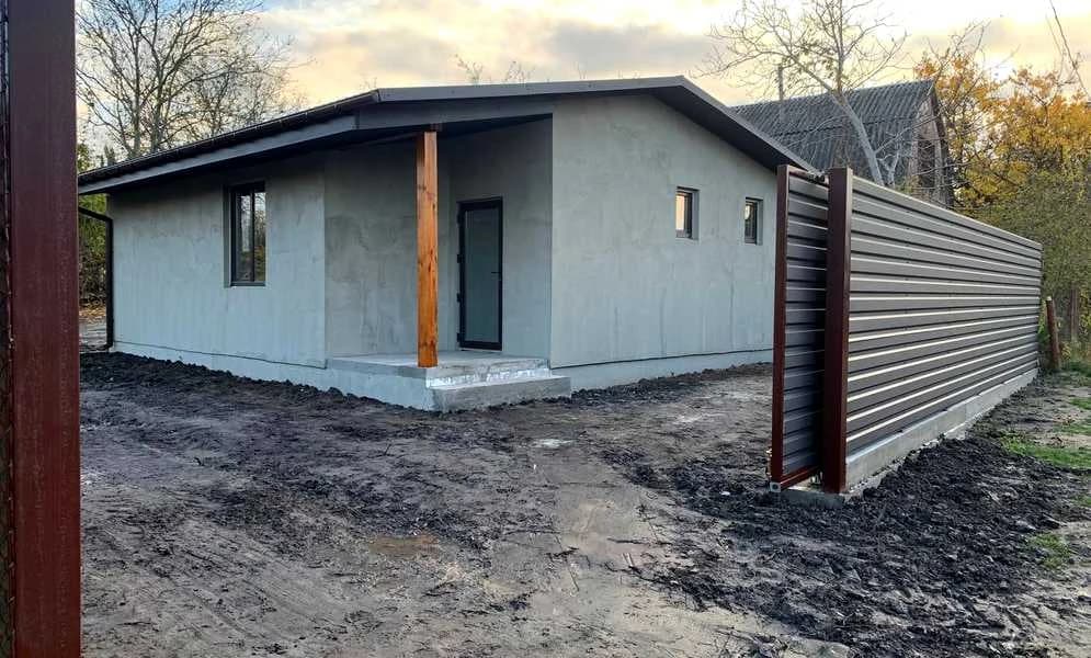Будинок, Залізне: 20 км від Києва, камін 13 кВт, 5 соток